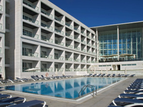 Crowne Plaza Caparica Lisbon by IHG