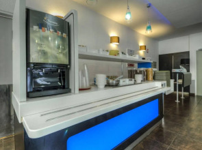 Отель ibis budget Paris Porte de Montmartre