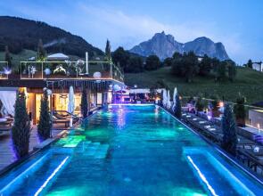 ABINEA Dolomiti Romantic Spa Hotel