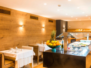 Guitart Grand Passage