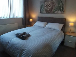 Alexandra Park Avenue Town House