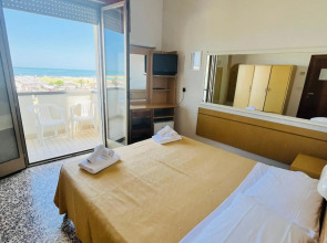 Hotel Columbia Frontemare