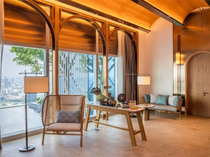 Eastin Grand Hotel Phayathai