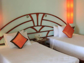 Waterside Resort & Spa