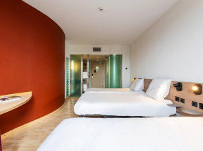 B&B Hotel Lully 3 Lakes