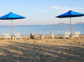 Puri Sari Beach Hotel