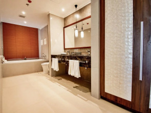 Mandarin Bay Resort & Spa