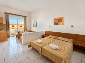 Bayside Hotel Katsaras