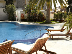 Отель Ciudad de Castelldefels