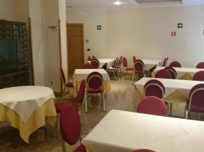 Отель Crisol Europa