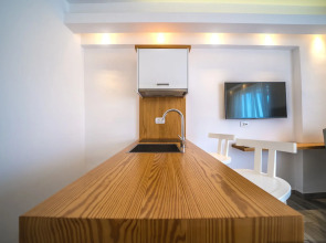 Porto Kalamaki Hotel