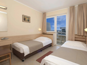 Hotel Delfin Plava Laguna