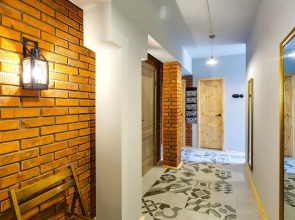 Smart Host (Смарт Хост) на набережной Космодамианская