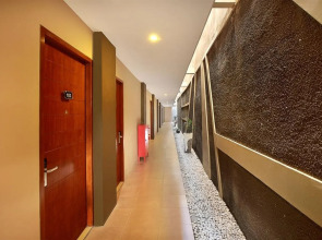 Bali Chaya Hotel Legian