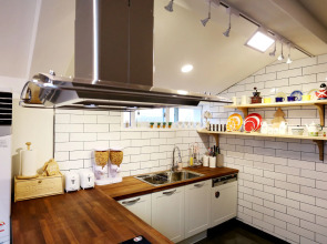 WITH U Hotel & Guesthouse