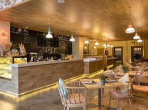 Fusion Suites Saigon