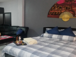 Nemos Guesthouse and Massage