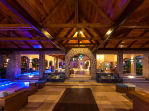 Coco de Mer Hotel and Black Parrot Suites