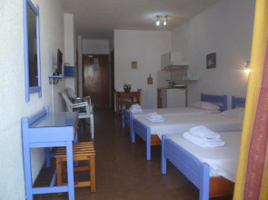 Mamouzelos Hotel Apartments