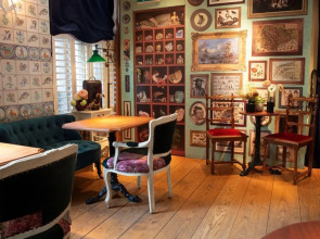 Rosalia's Menagerie InnUpstairs