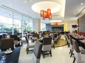 The Narathiwas Hotel & Residence Bangkok