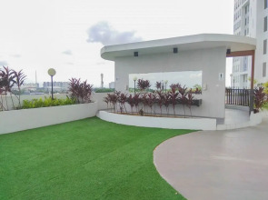 Fancy And Elegant Studio At Patraland Urbano Apartment