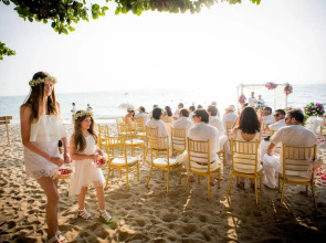 Birds and Bees Resort