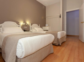 Hotel AACR Monteolivos