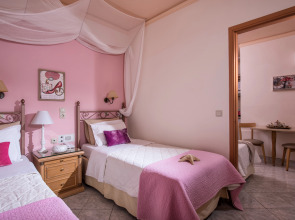 Socrates Hotel Malia Beach