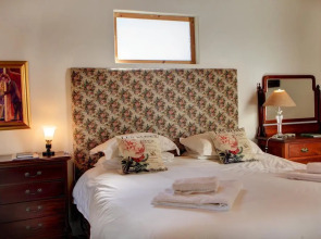 The Willow Historical Guest House