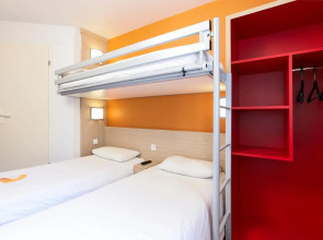 Premiere Classe Paris Ouest - Pont De Suresnes