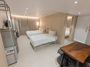 Hotel The Grang Seogwipo