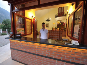 Belcehan Beach Hotel