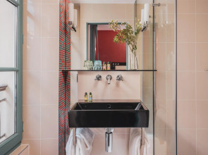 Hotel Le Petit Paris