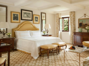 Отель Four Seasons Hotel Firenze