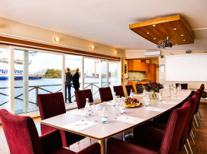 Quality Hotel Waterfront