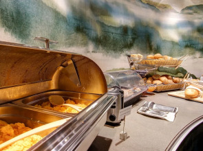 Отель Premier Inn Koeln City Centre