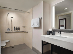 Sheraton Ontario Airport Hotel