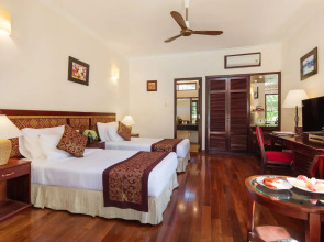 Sunny Beach Resort and Spa