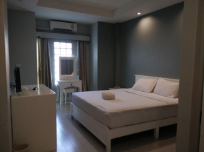 The Battery Park Midtown Boutique Hotel