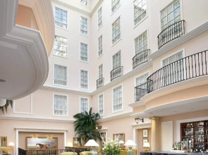 The College Green Hotel Dublin, Autograph Collection