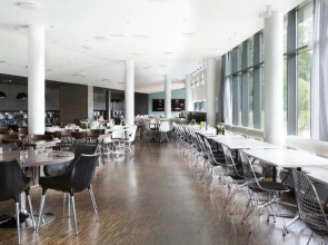 Comfort Hotel RunWay