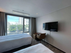 Ramada Jeju City Hall