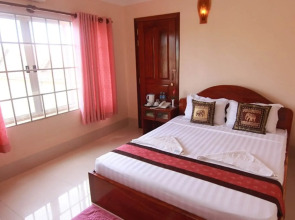 Siem Reap Riverside Hotel