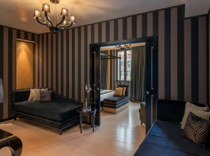 Carnival Palace Hotel