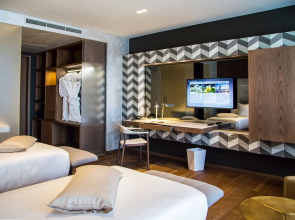 Maritim Hotel Plaza Tirana