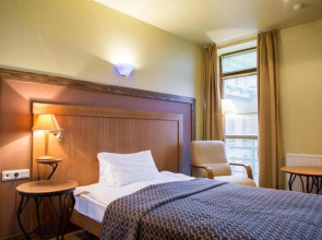 Отель Best Western Santakos