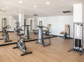 Globales Cala Vinas Adults Only 16+