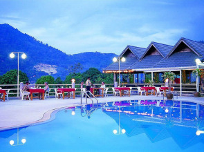 Royal Crown Hotel & Palm Spa Resort