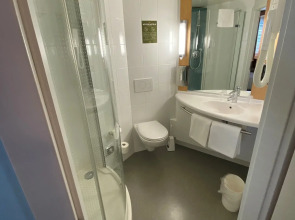 ibis Geneve Centre Nations